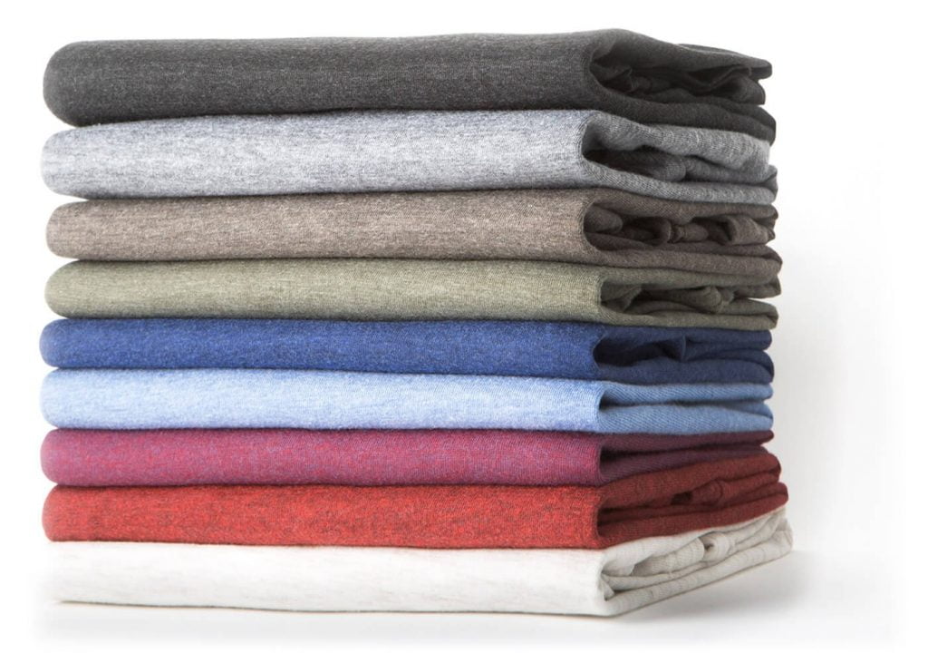 Gildan 2 Gildan is one of the world's leading manufacturers of apparel