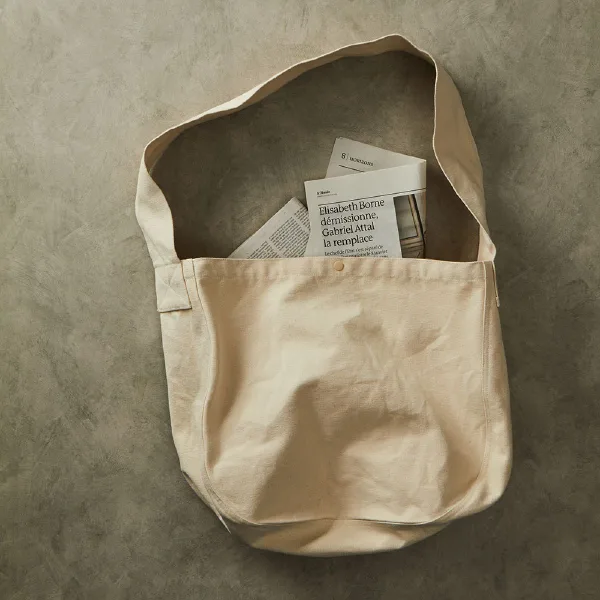 United Athle 1522-01 12.0oz Heavy Canvas Postman Bag