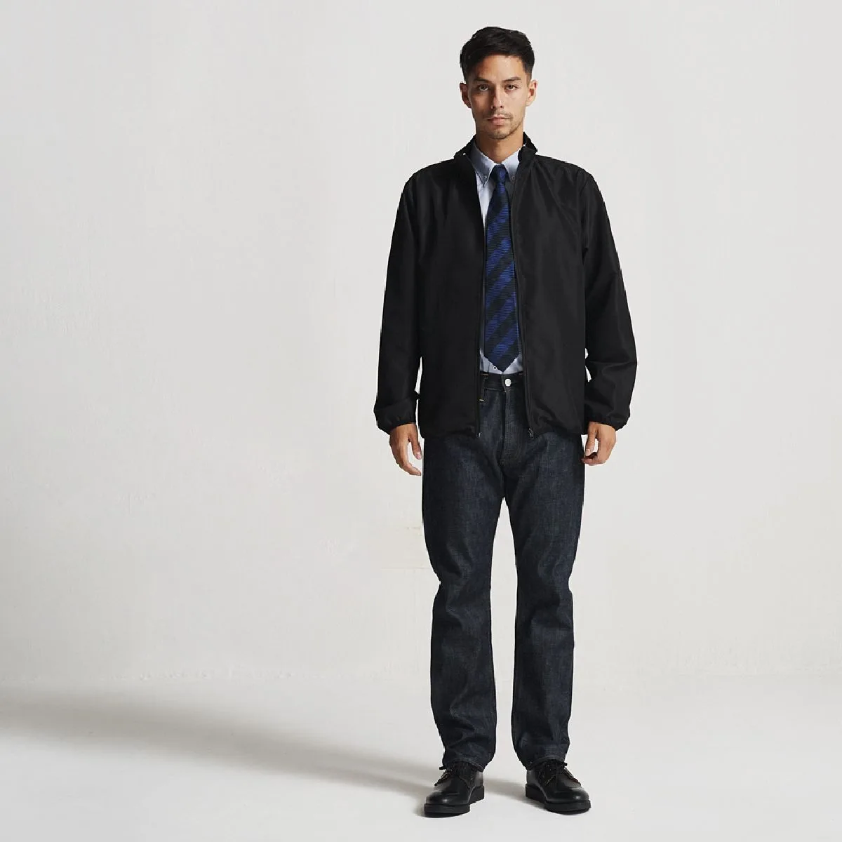 United Athle 7061-01 Micro Ripstop Staff Jacket 1 United Athle 7061-01 Micro Ripstop Staff Jacket