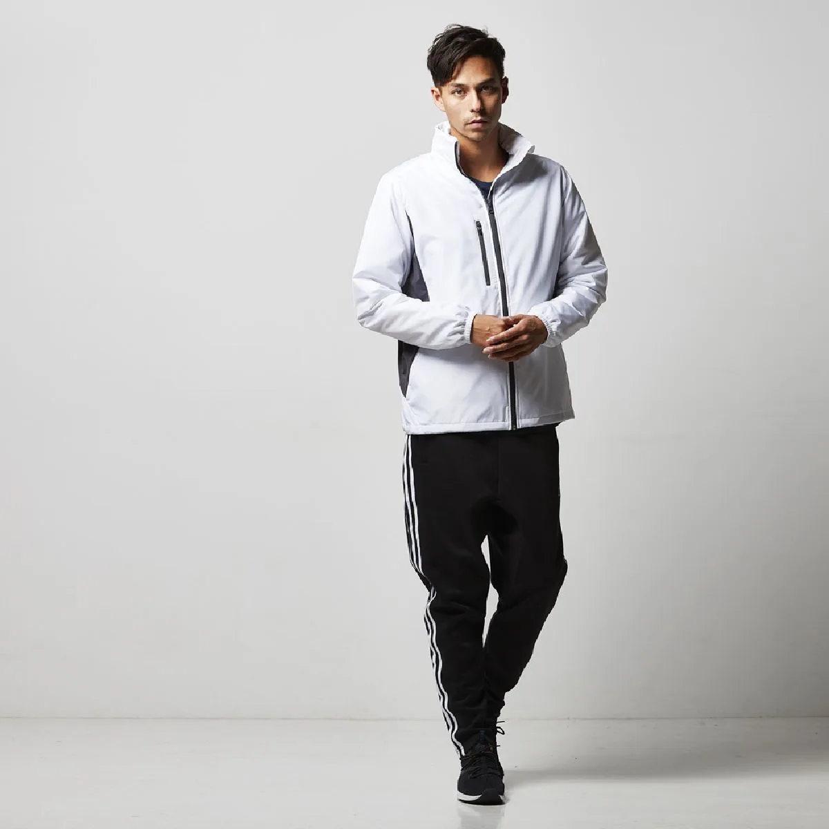 United Athle 7069-01 Lined Micro Ripstop Hooded Jacket 1 United Athle 7069-01 Lined Micro Ripstop Hooded Jacket