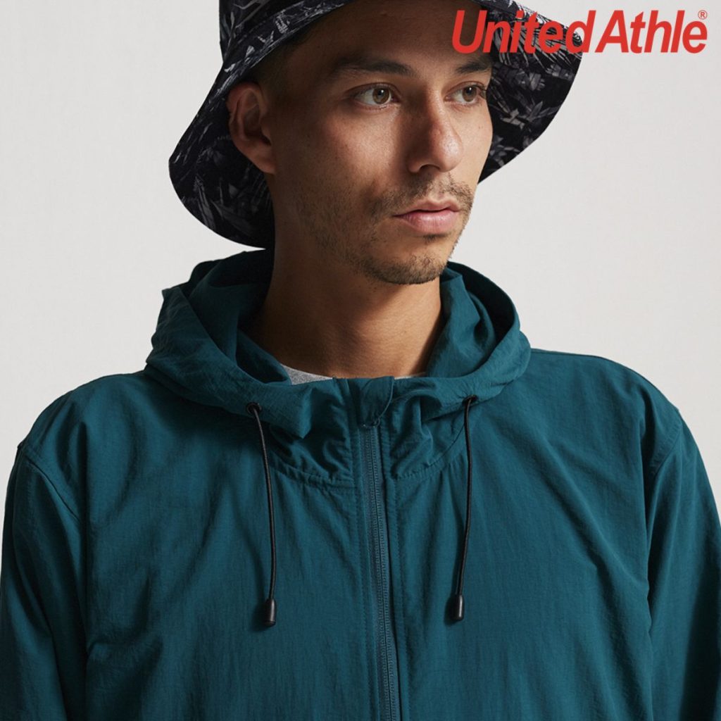 United Athle 7211-01 棉花狀尼龍連帽風褸