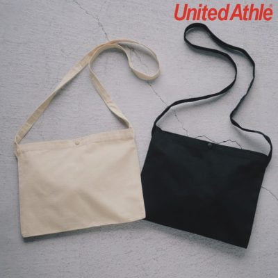 United Athle 1461-01 基本款帆布側背小包 (Sacoche)