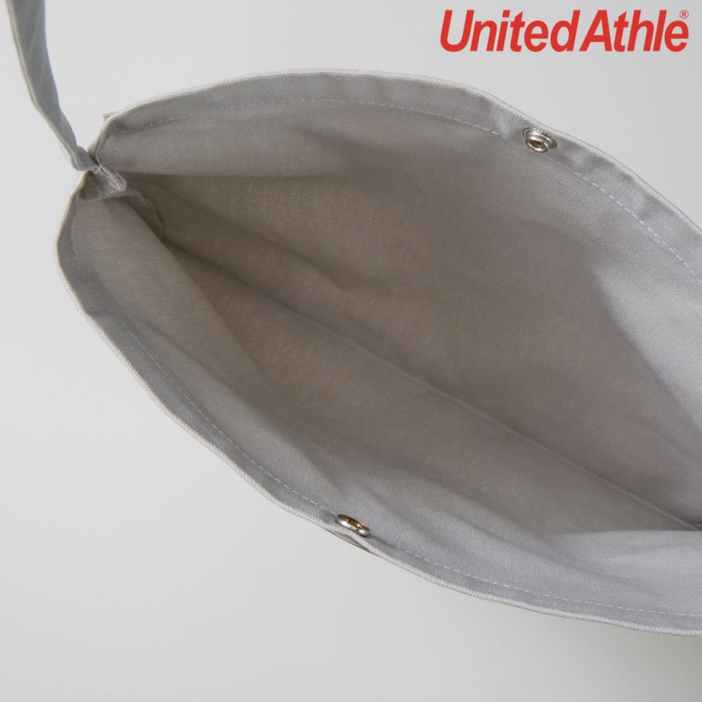 United Athle 1461-01 基本款帆布側背小包 (Sacoche)