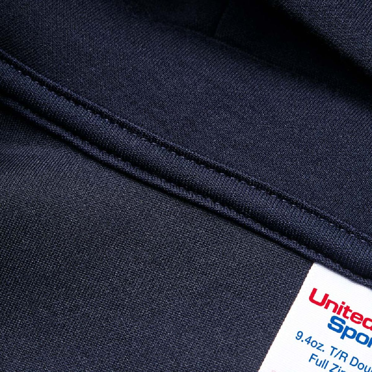 United Athle 2291-01 9.4oz T/R 卡板織拉鍊外套 9 脖子上的接縫津貼帶有不觸摸皮膚的衣領膠帶