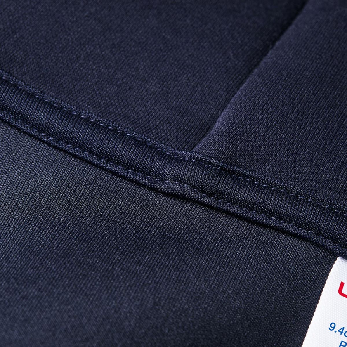 脖子上的接縫津貼帶有不觸摸皮膚的衣領膠帶