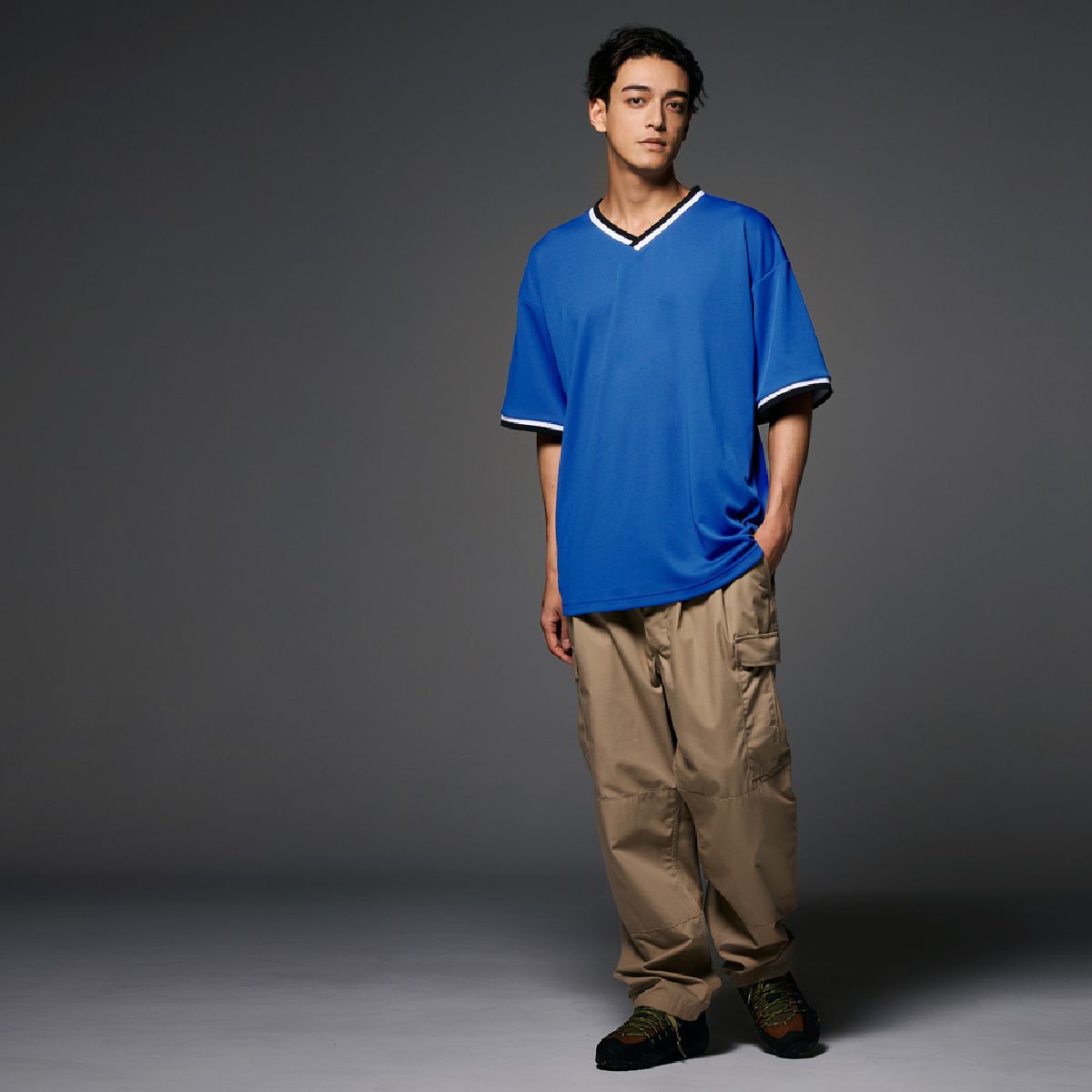 高度183厘米 尺寸 XL Cobalt Blue/White/Black