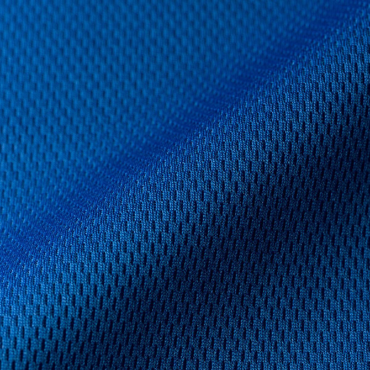 襯裡是柔和的質地和光滑的舒適感