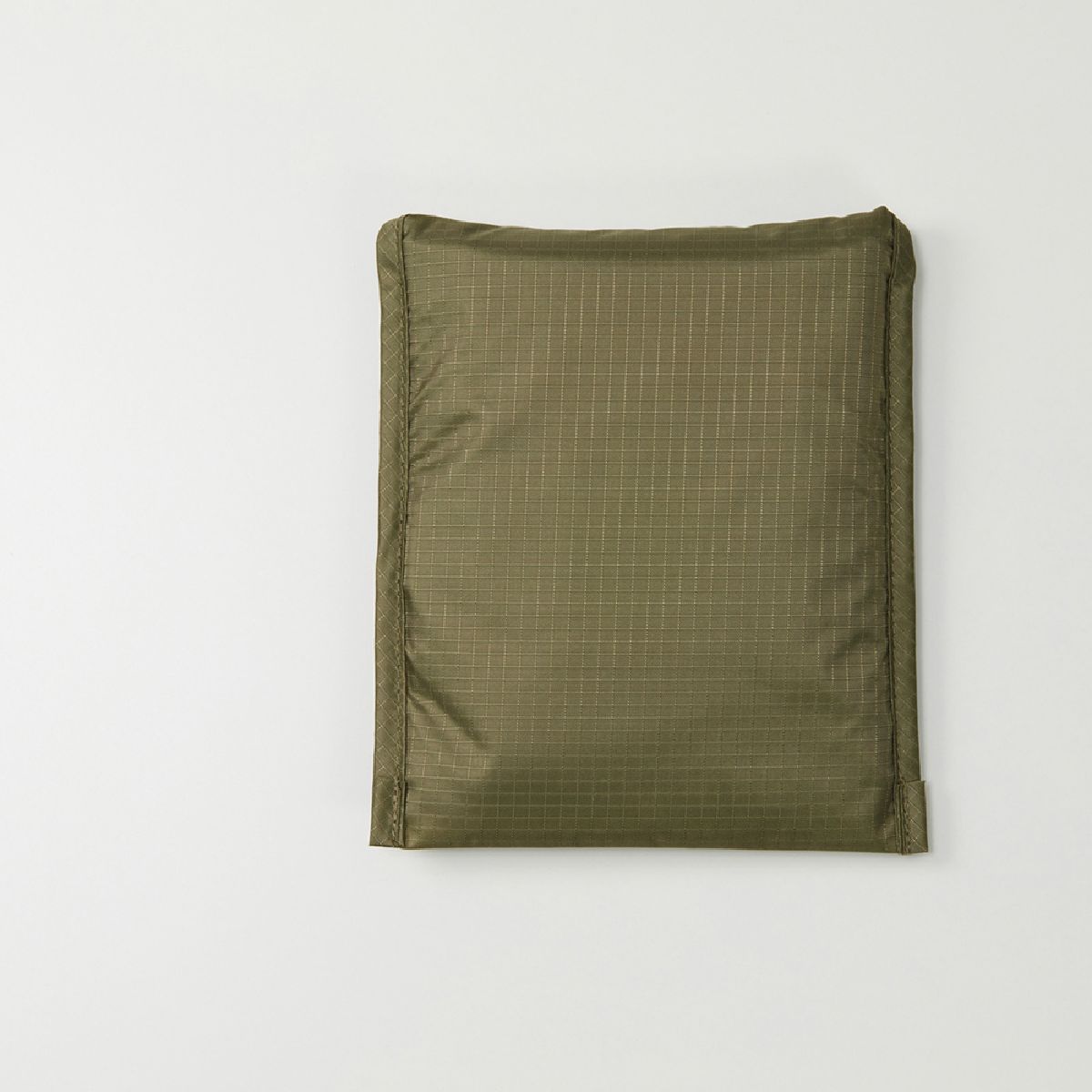 可折疊設計，方便收納。