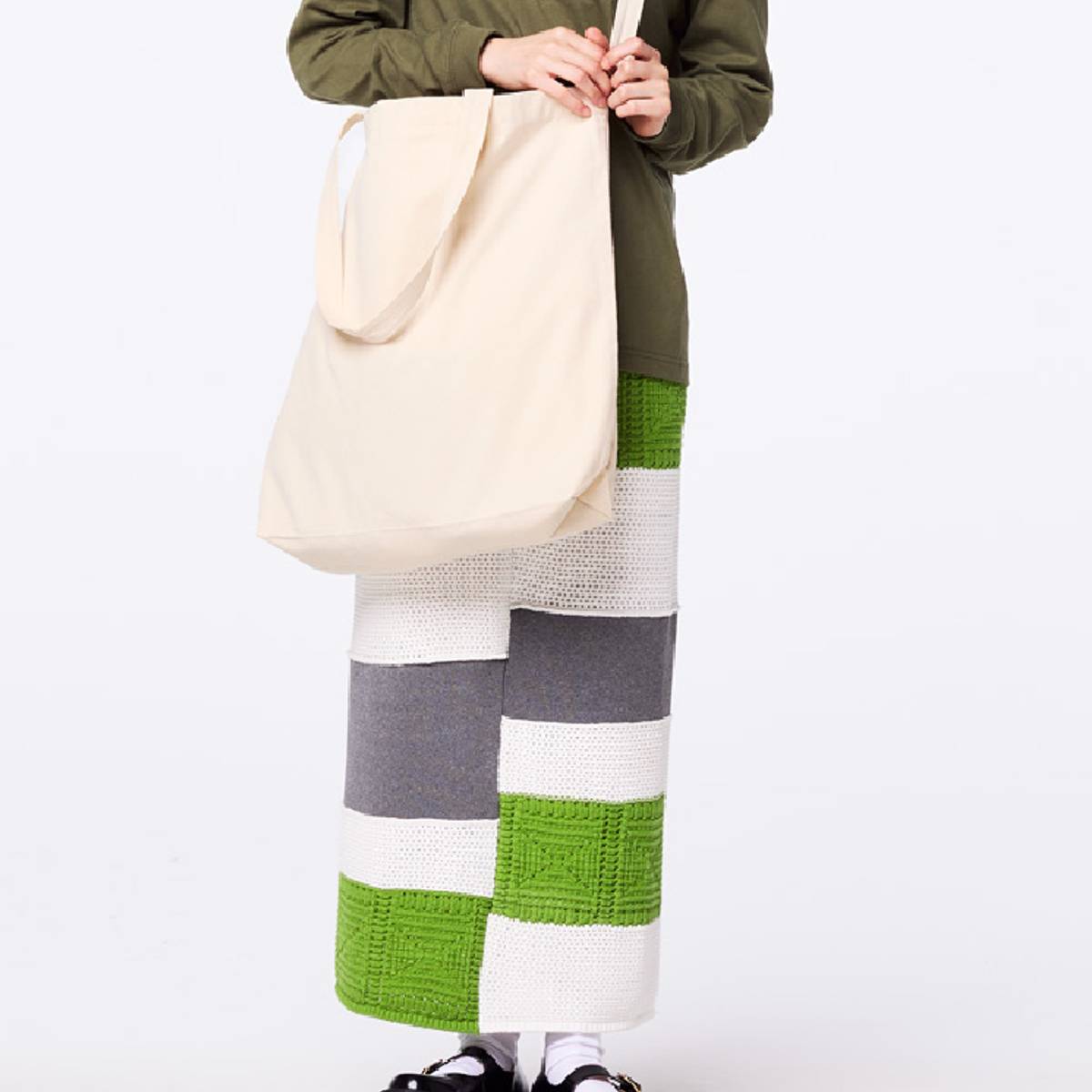 019. 自然色（斜背包）